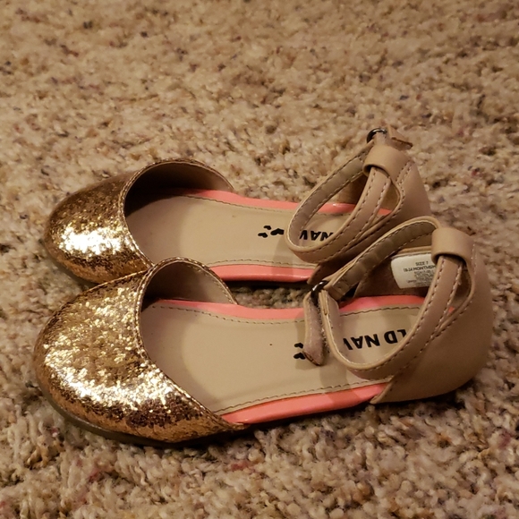 Old Navy Other - Old Navy girl's shoes, sparkly!